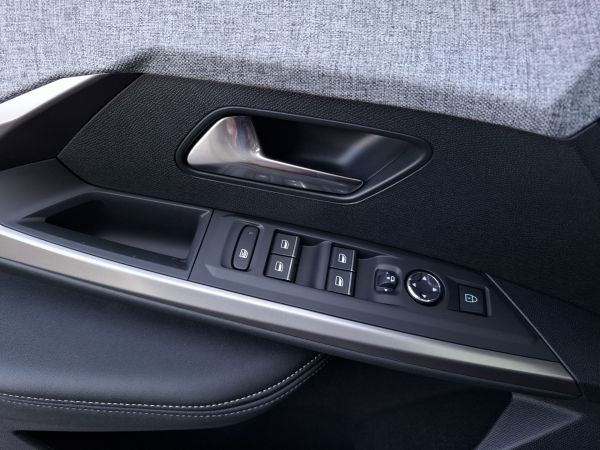 peugeot-3008-2026-gasolina-1199cc