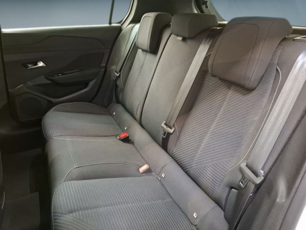 peugeot-308-2022-gasolina-1199cc