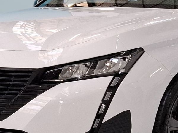 peugeot-308-2022-gasolina-1199cc