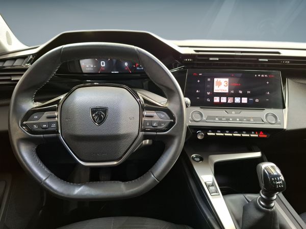 peugeot-308-2022-gasolina-1199cc
