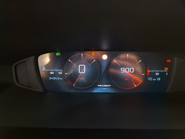 peugeot-308-2022-gasolina-1199cc