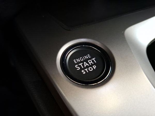 peugeot-308-2022-gasolina-1199cc
