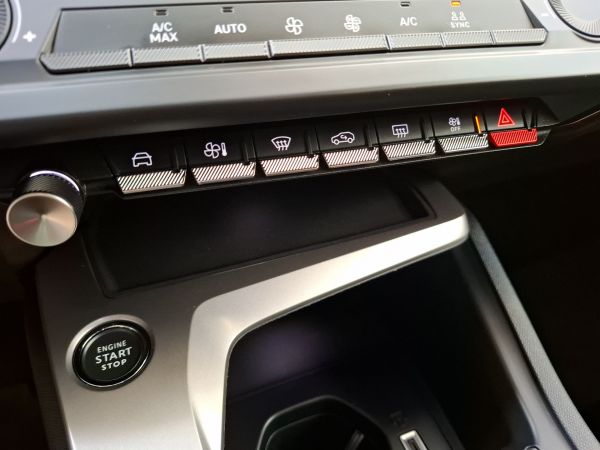 peugeot-308-2022-gasolina-1199cc