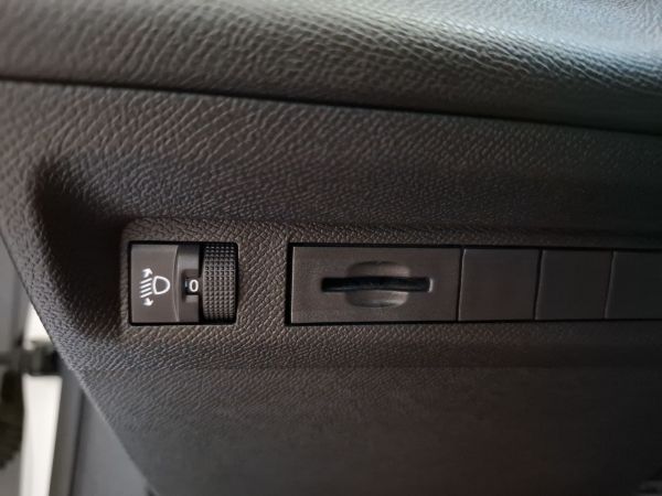 peugeot-308-2022-gasolina-1199cc