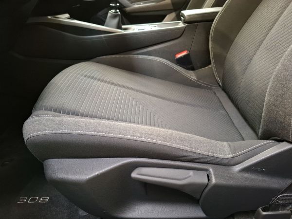 peugeot-308-2022-gasolina-1199cc