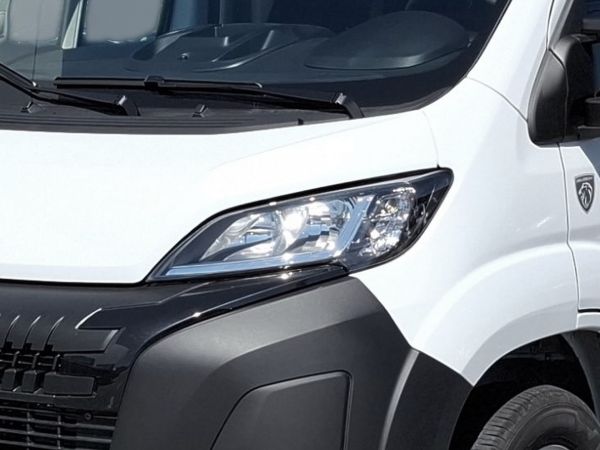 peugeot-boxer-2026-diesel-2184cc