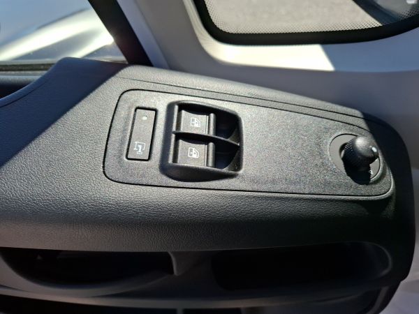 peugeot-boxer-2026-diesel-2184cc