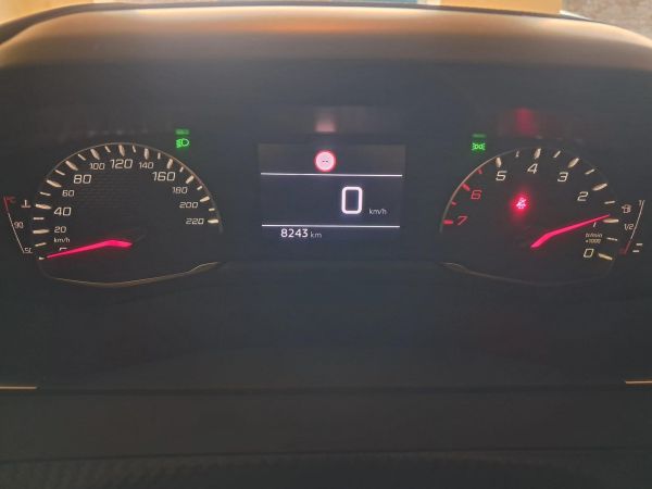 peugeot-2008-2025-gasolina-1199cc