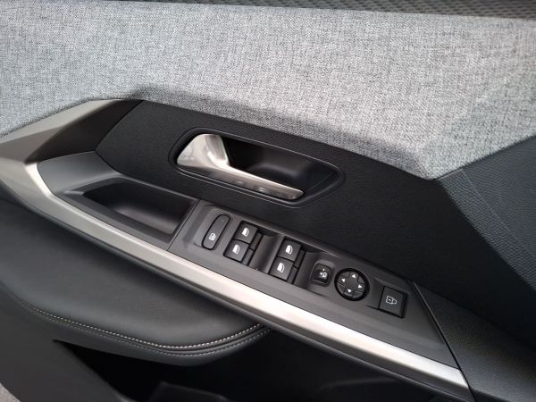 peugeot-3008-2025-gasolina-1199cc
