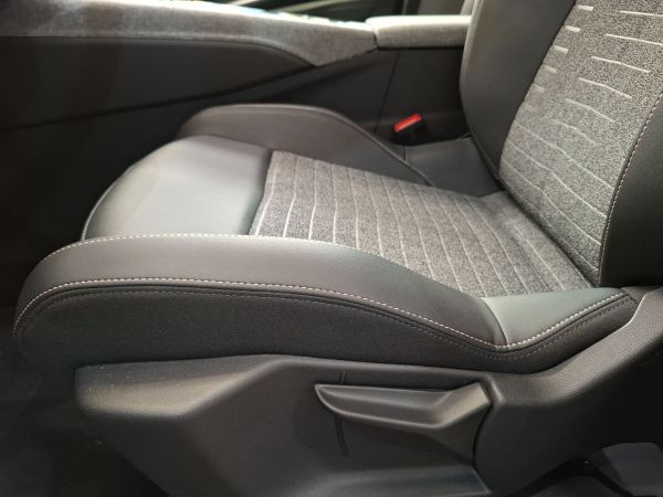 peugeot-3008-2025-gasolina-1199cc