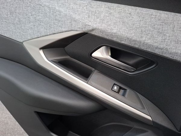 peugeot-3008-2025-gasolina-1199cc