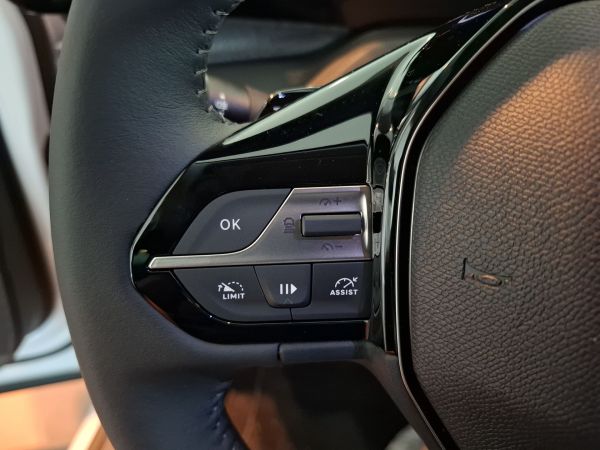 peugeot-408-2026-gasolina-1199cc