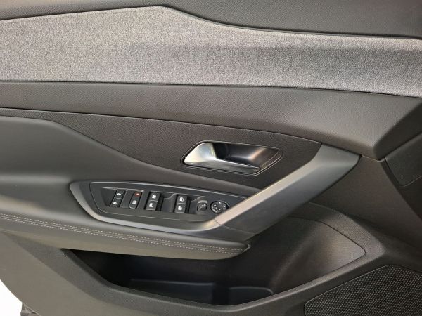 peugeot-408-2026-gasolina-1199cc