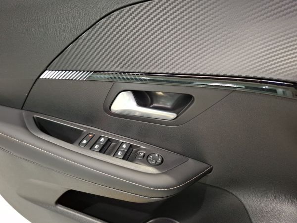peugeot-208-2025-gasolina-1199cc