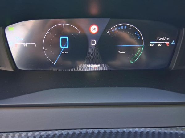 peugeot-208-2025-gasolina-1199cc