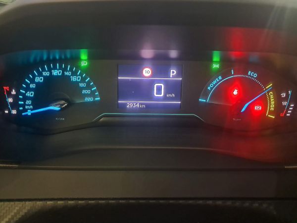 peugeot-208-2025-gasolina-1199cc