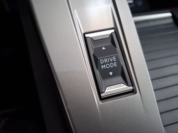 peugeot-308-sw-2025-gasolina-1199cc