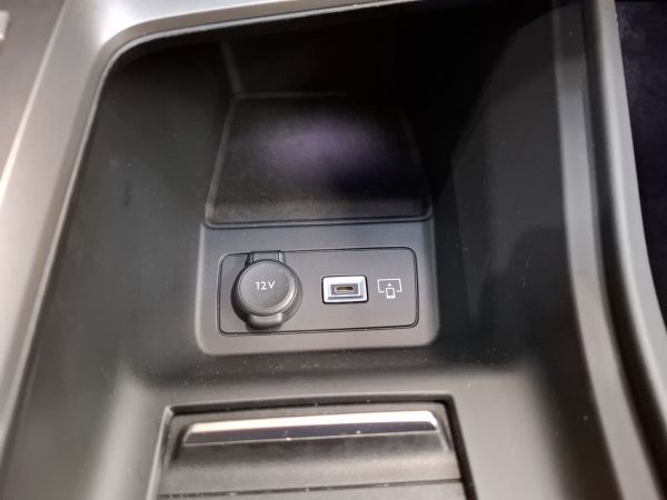 peugeot-308-sw-2025-gasolina-1199cc