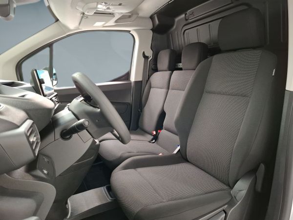 peugeot-partner-2025-diesel-1499cc