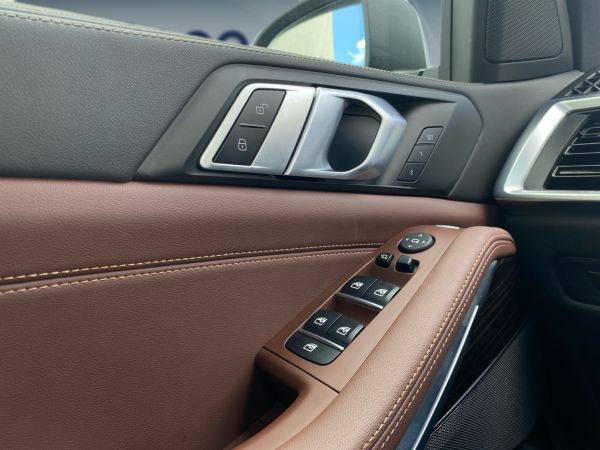 bmw-x5-2025-hibrido-2998cc