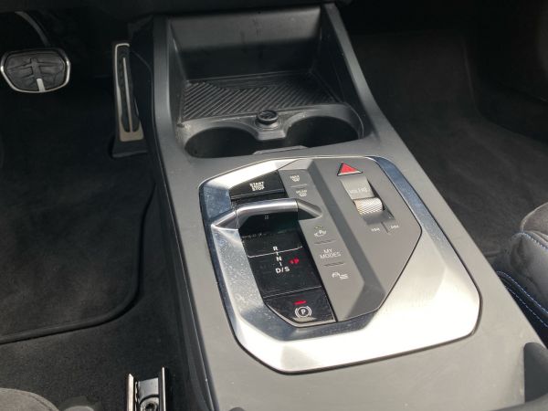 bmw-serie-1-2025-gasolina-1499cc