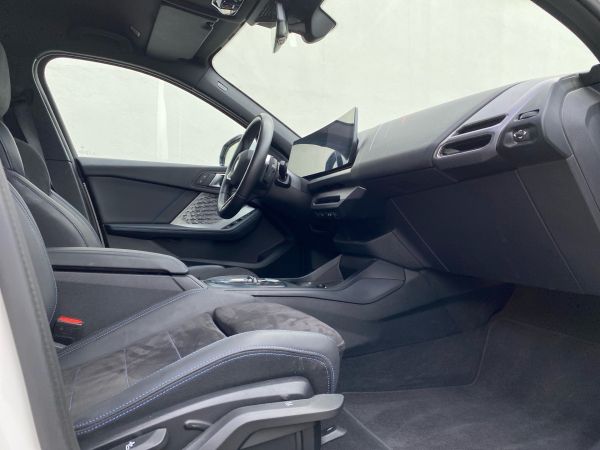 bmw-serie-1-2025-gasolina-1499cc