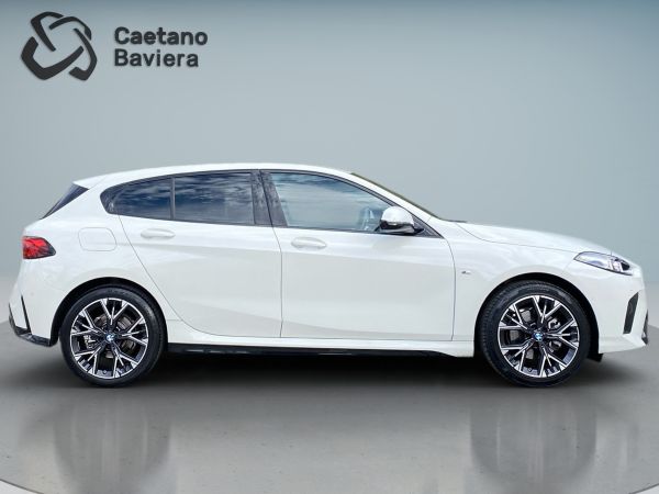 bmw-serie-1-2025-gasolina-1499cc
