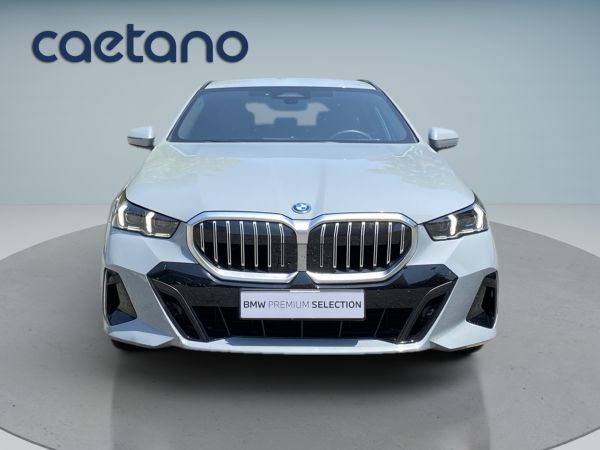 bmw-serie-5-2025-hibrido-1998cc