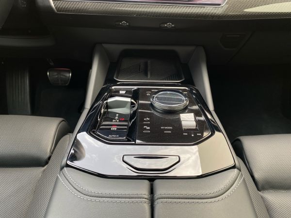 bmw-serie-5-2025-diesel-1995cc