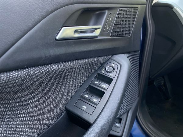 bmw-serie-2-2023-gasolina-1499cc