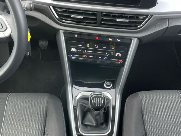volkswagen-t-roc-2024-gasolina-999cc