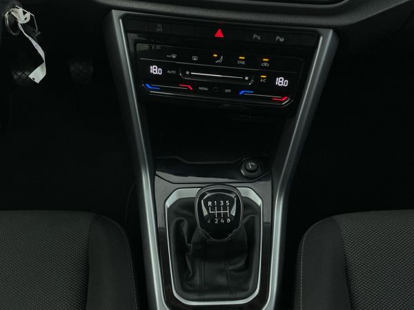 volkswagen-t-roc-2024-gasolina-999cc