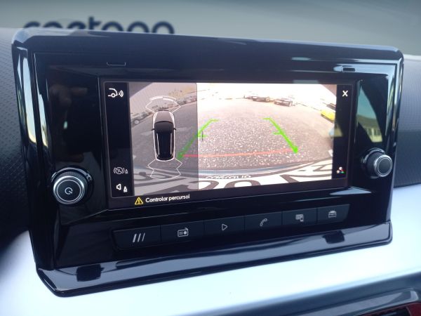 seat-arona-2024-gasolina-999cc