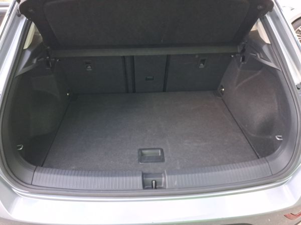 volkswagen-t-roc-2025-gasolina-999cc