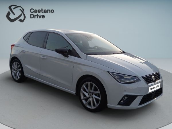 seat-ibiza-2024-gasolina-999cc
