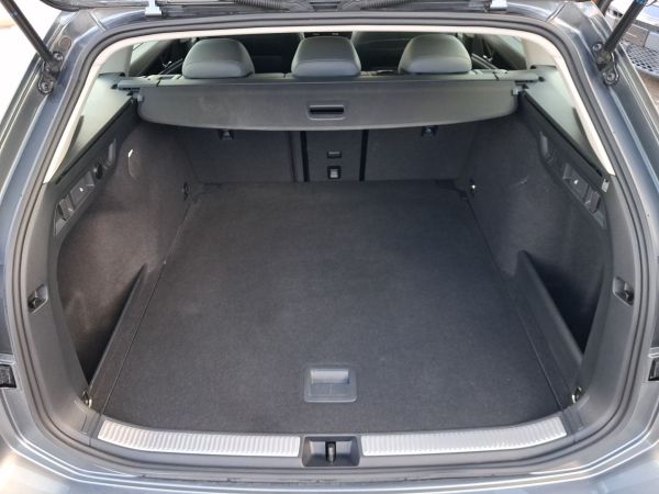 volkswagen-passat-2025-diesel-1968cc