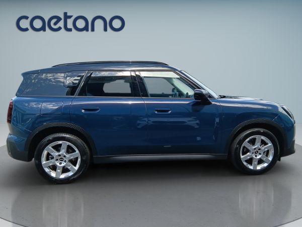 mini-countryman-2025-diesel-1995cc