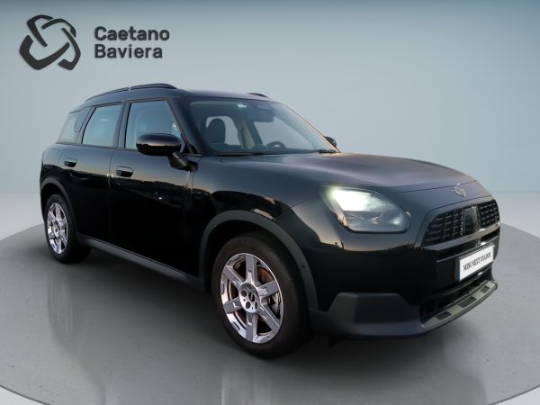 mini-countryman-2024-diesel-1995cc