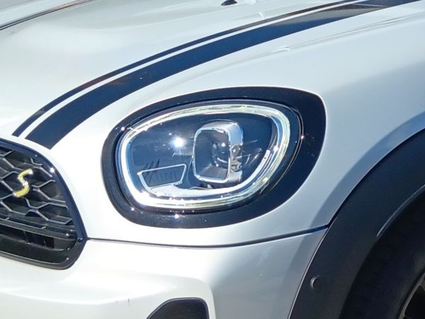 mini-countryman-2022-hibrido-1499cc