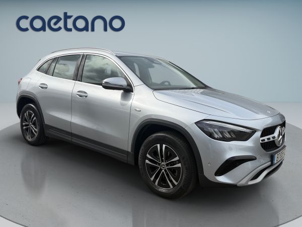 mercedes-benz-gla-2025-hibrido-1332cc