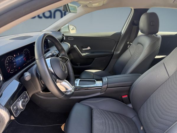 mercedes-benz-classe-a-2025-gasolina-1332cc