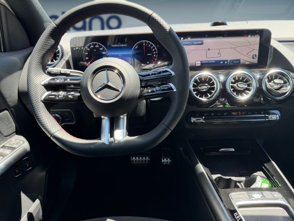 mercedes-benz-gla-2026-hibrido-1332cc