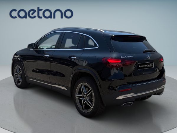 mercedes-benz-gla-2025-hibrido-1332cc