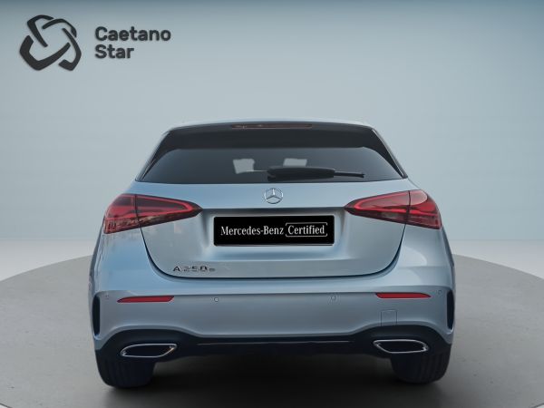 mercedes-benz-classe-a-2025-hibrido-1332cc