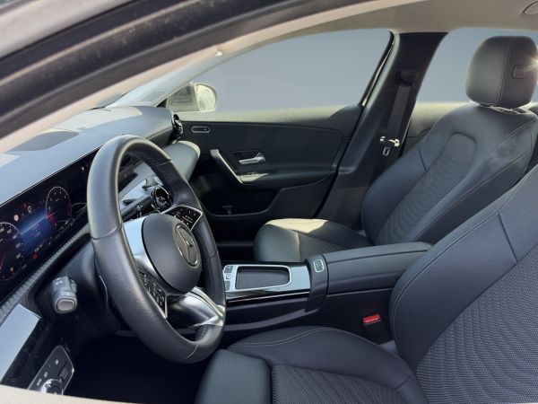 mercedes-benz-classe-a-2025-gasolina-1332cc