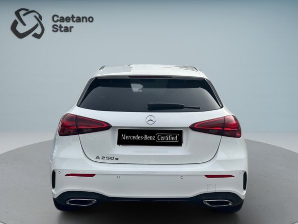 mercedes-benz-classe-a-2025-hibrido-1332cc