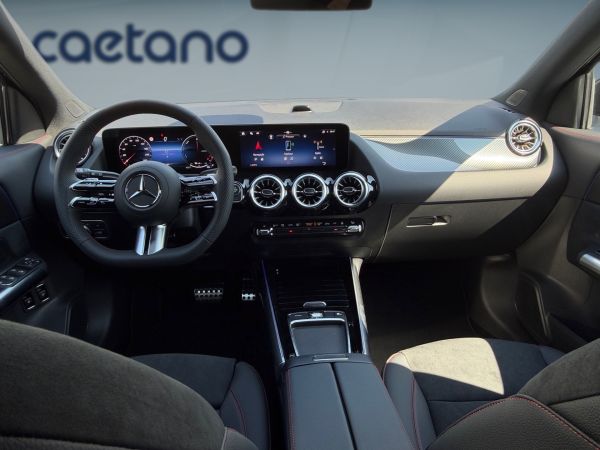 mercedes-benz-gla-2026-hibrido-1332cc