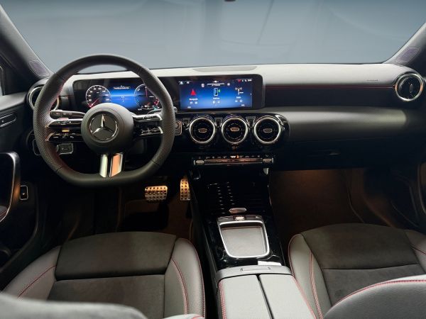 mercedes-benz-classe-a-2026-hibrido-1332cc