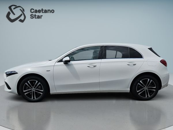 mercedes-benz-classe-a-2025-hibrido-1332cc