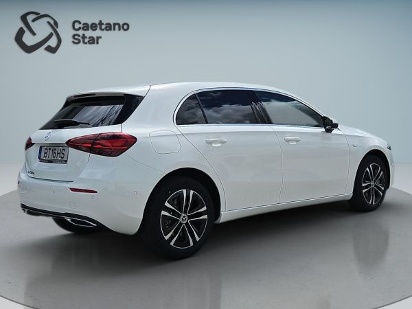 mercedes-benz-classe-a-2025-hibrido-1332cc
